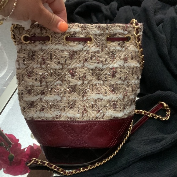 Tory Burch Soft Tweed Mini Bucket Bag - Picture 6 of 7